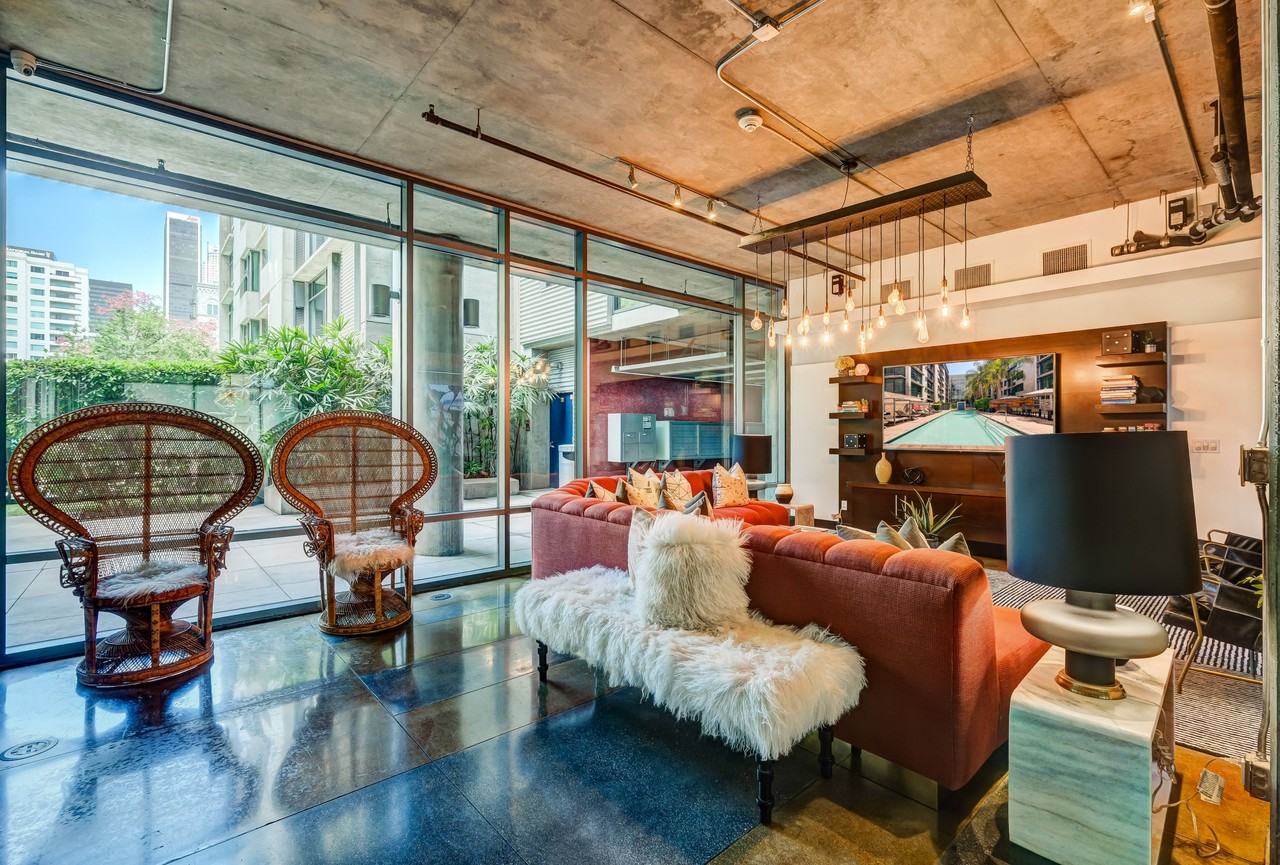 Met Lofts - Photo 7 of 37