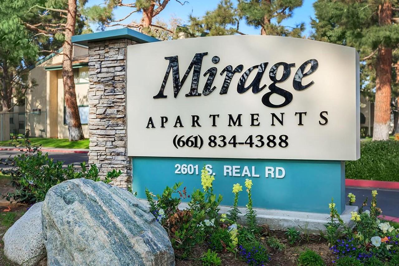 Mirage, Bakersfield - Photo 3 of 6