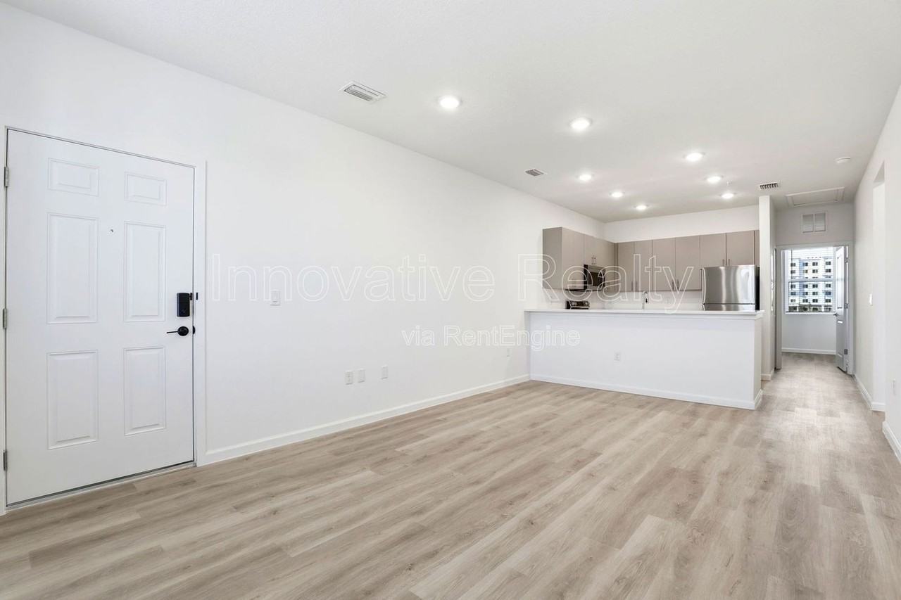 3085 Soldier City Way #203 - Photo 6 of 36