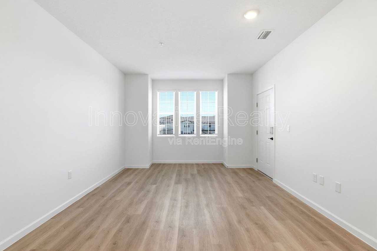 3085 Soldier City Way #203 - Photo 6 of 35