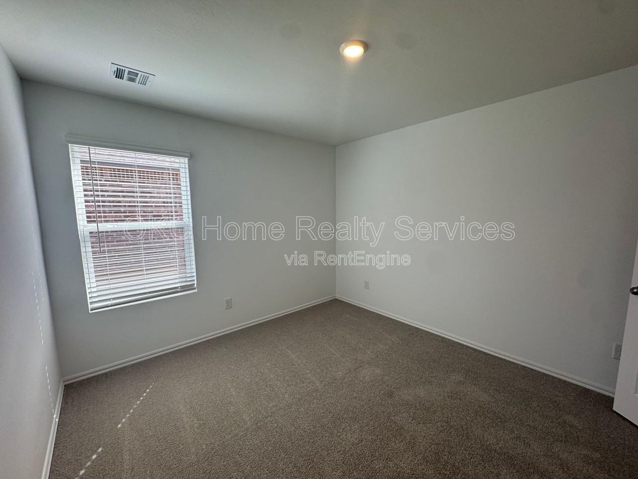 3901 Dutch Lane - Photo 5 of 19