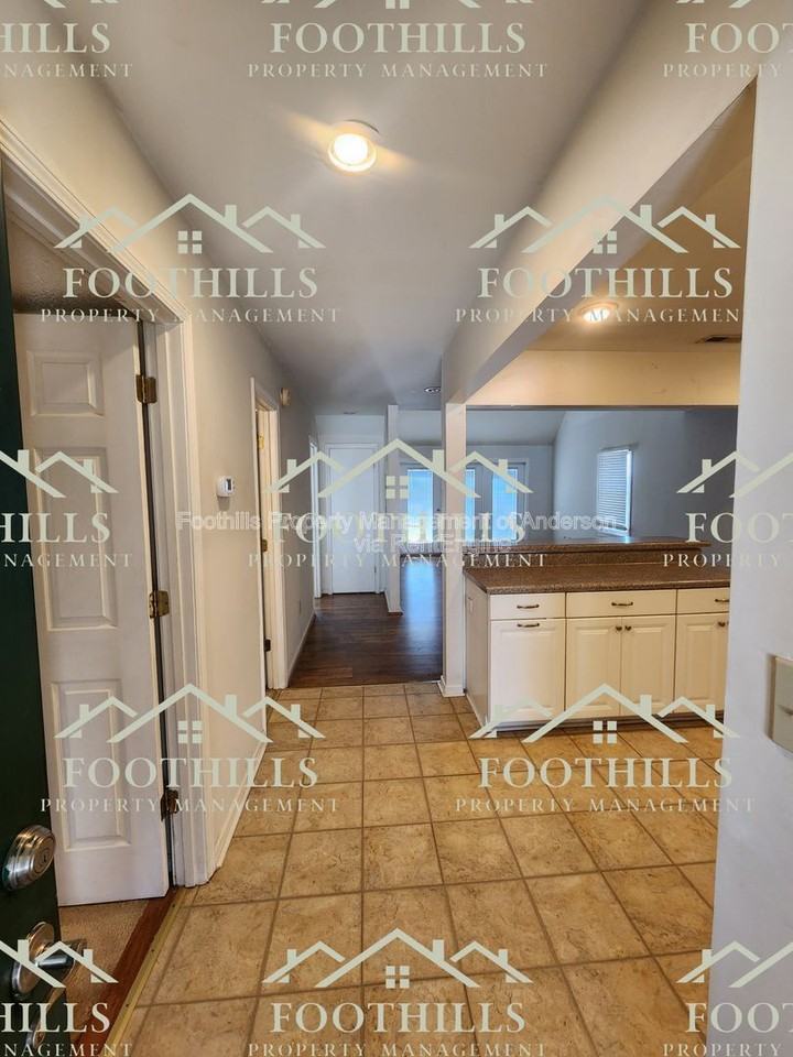 259 Windjammer Way - Photo 4 of 19