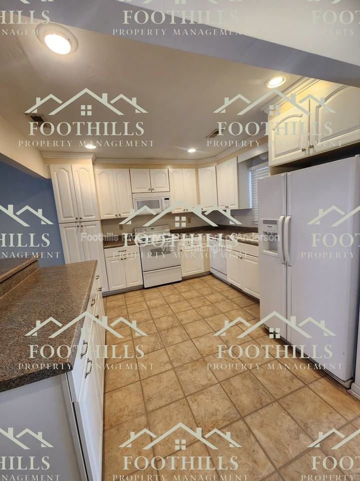 259 Windjammer Way - Photo 5 of 19