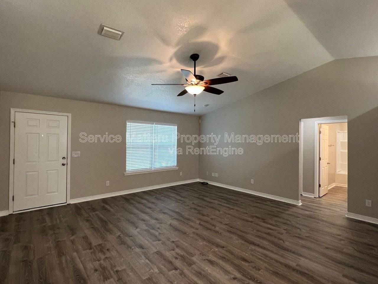 6545 Berryhill Rd - Photo 4 of 24