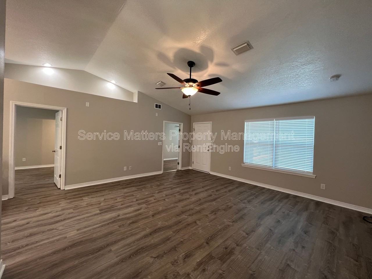 6545 Berryhill Rd - Photo 5 of 24