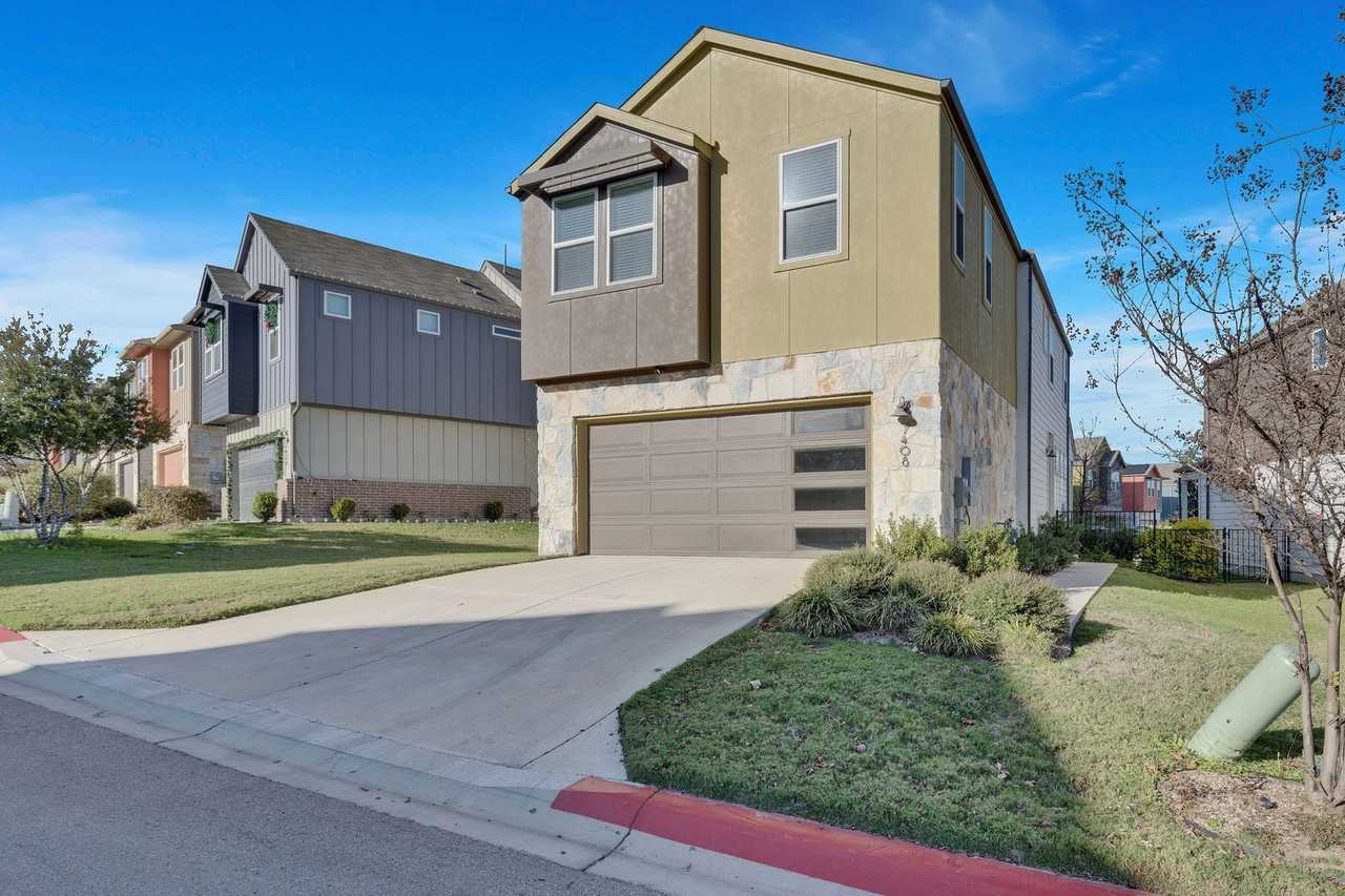 7408 Acela Trl - Photo 2 of 50