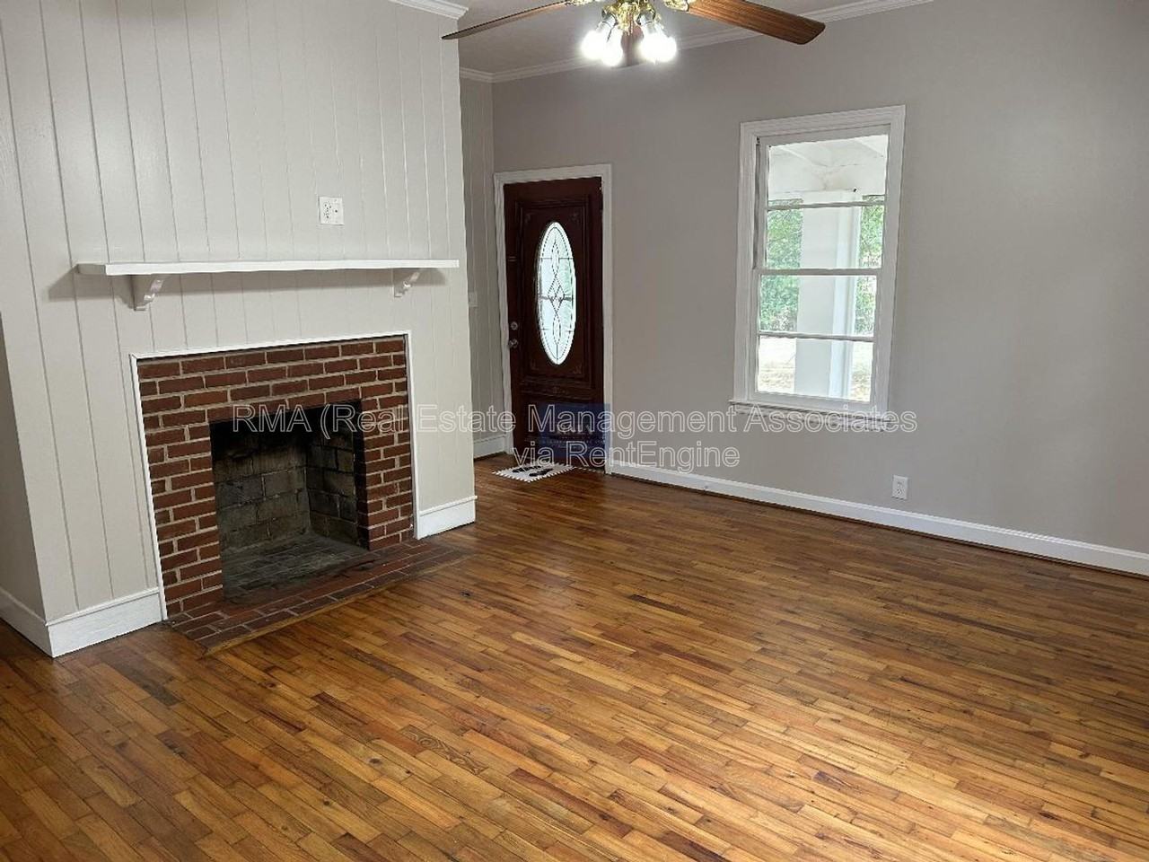 126 Sihane Rd - Photo 2 of 8