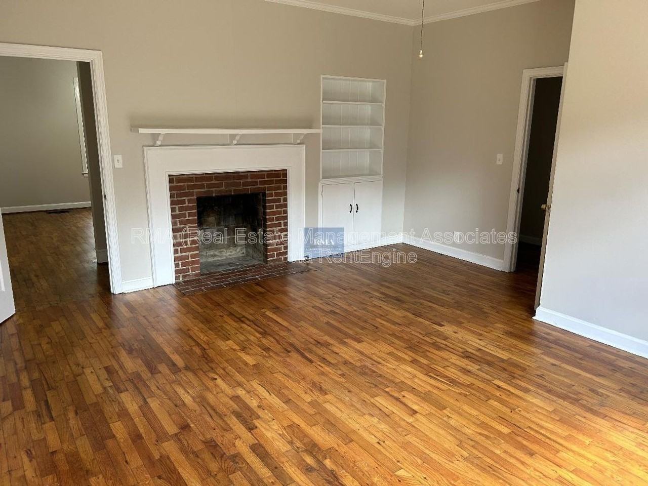 126 Sihane Rd - Photo 5 of 8