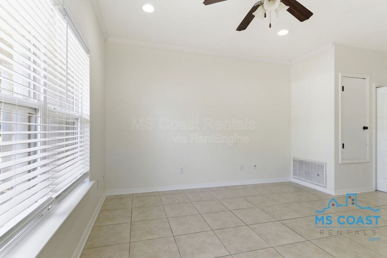 125 Earle Taylor Ln #1 - Photo 3 of 23