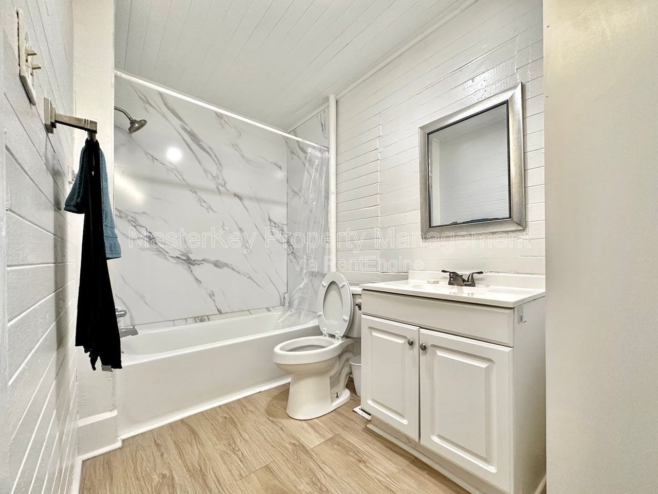 302 Raynor St #A - Photo 7 of 13