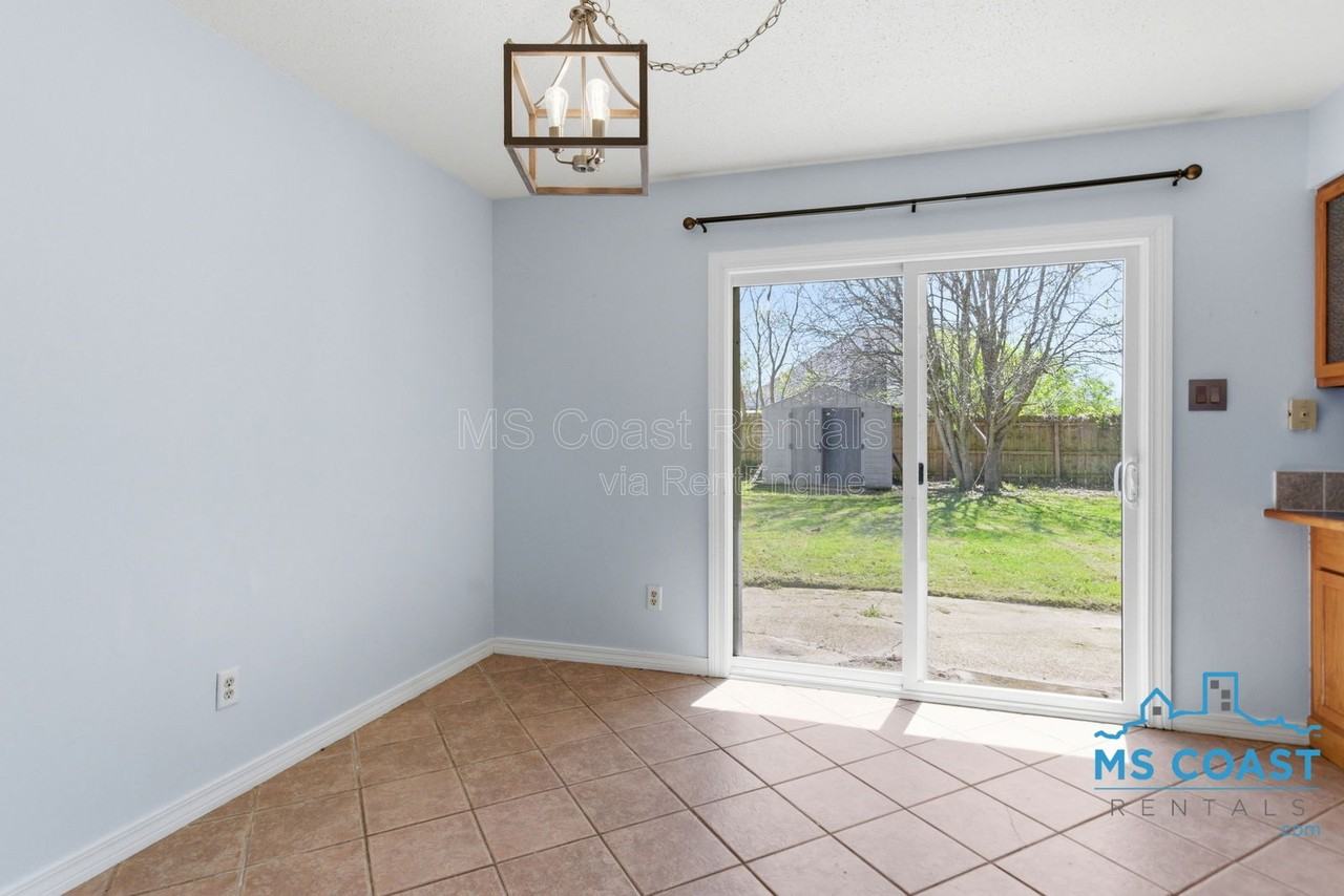 12509 Ponce De Leon Dr - Photo 7 of 24