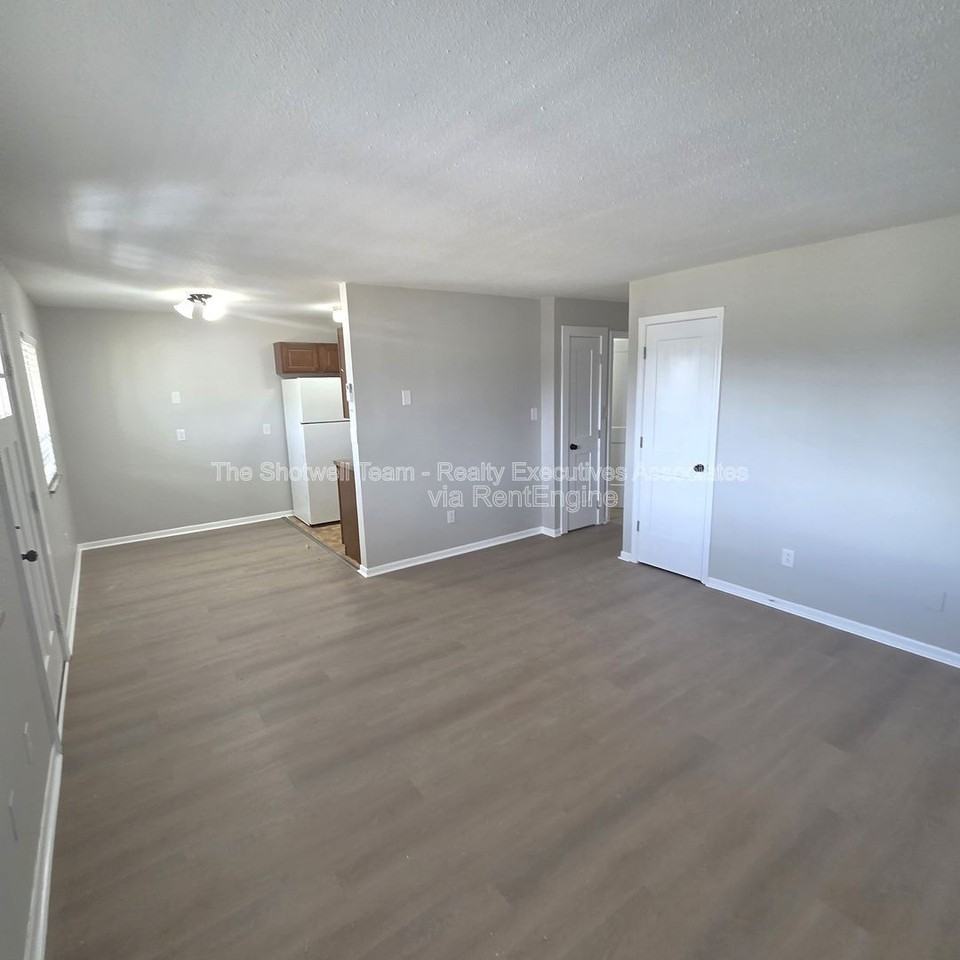 3407 Garden Dr #4 - Photo 3 of 7