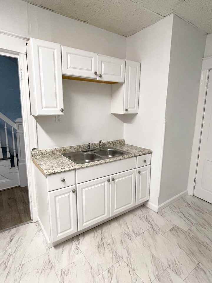 2322 Chickasaw St - Photo 6 of 21