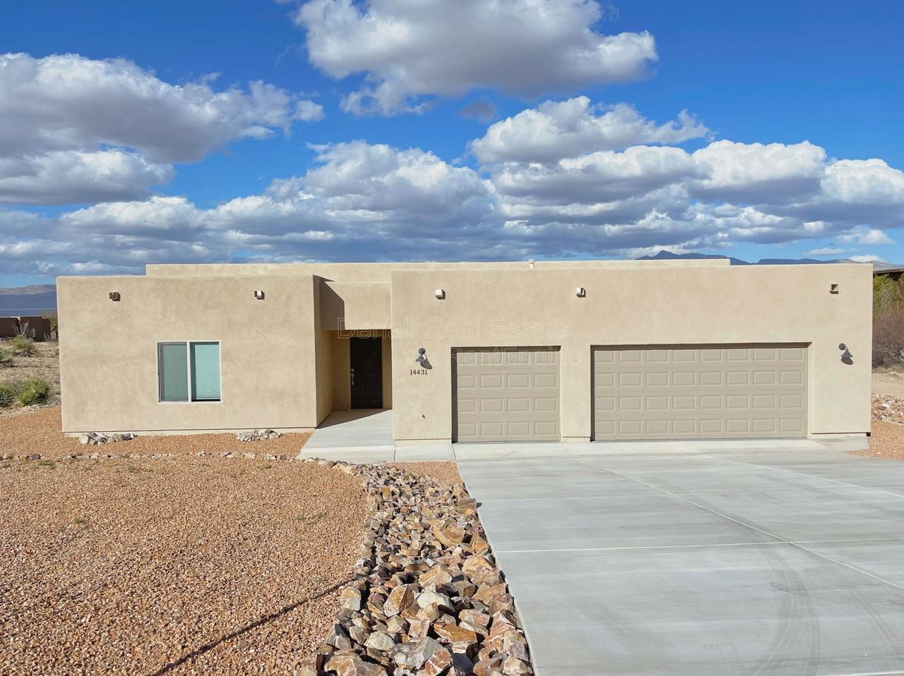 14431 E Wood Canyon Pl