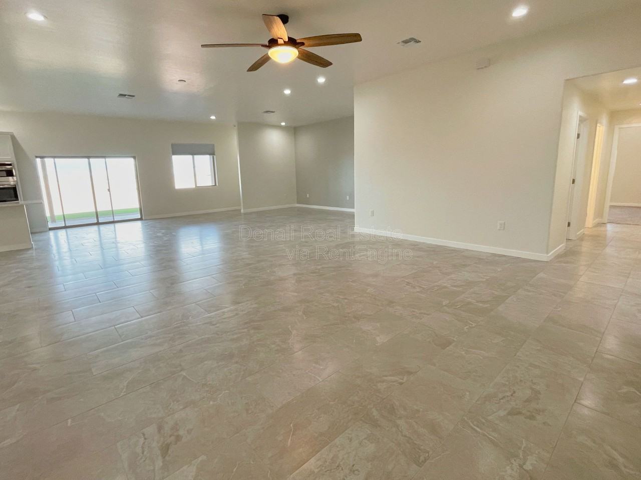 14431 E Wood Canyon Pl - Photo 3 of 36