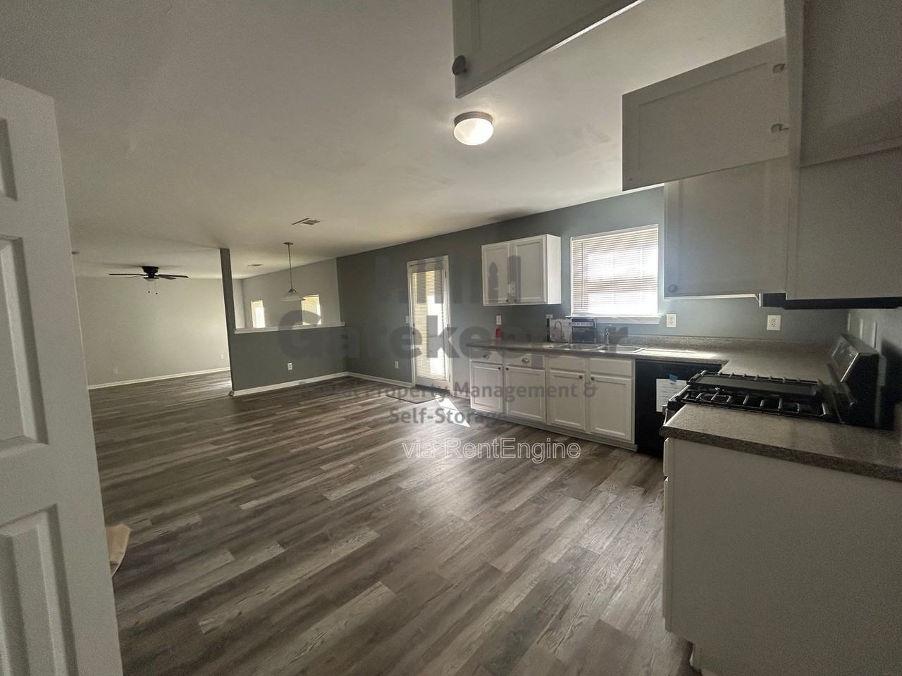 6263 Shell Dr Sw - Photo 7 of 31