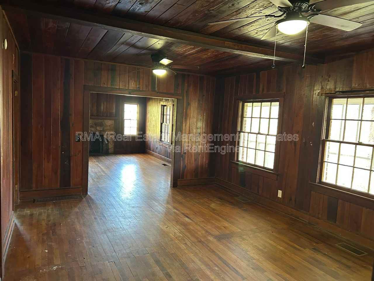 Meriwether St - Photo 3 of 10