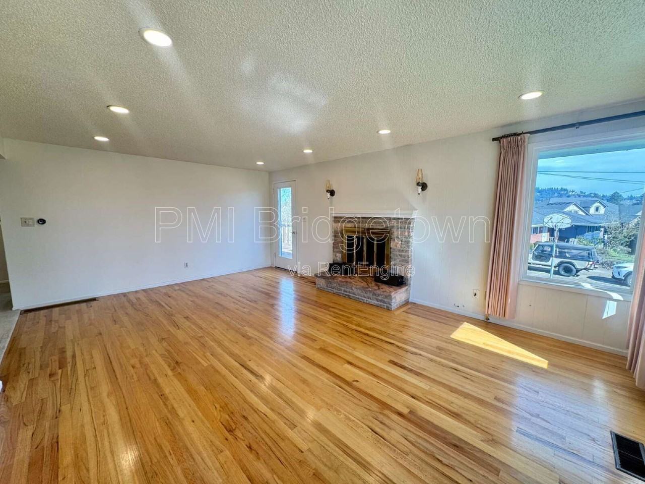 6999 Se Norbert Dr - Photo 4 of 27