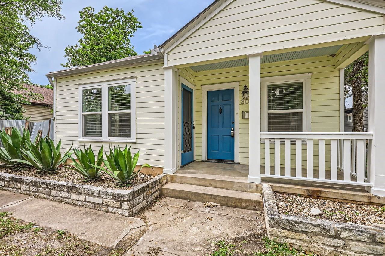 3002 Lafayette Ave - Photo 4 of 29