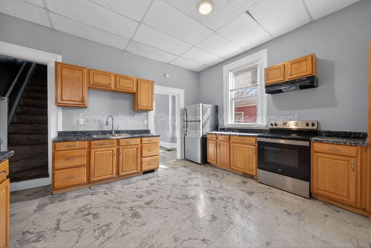 3741 Minnesota Ave - Photo 2 of 25