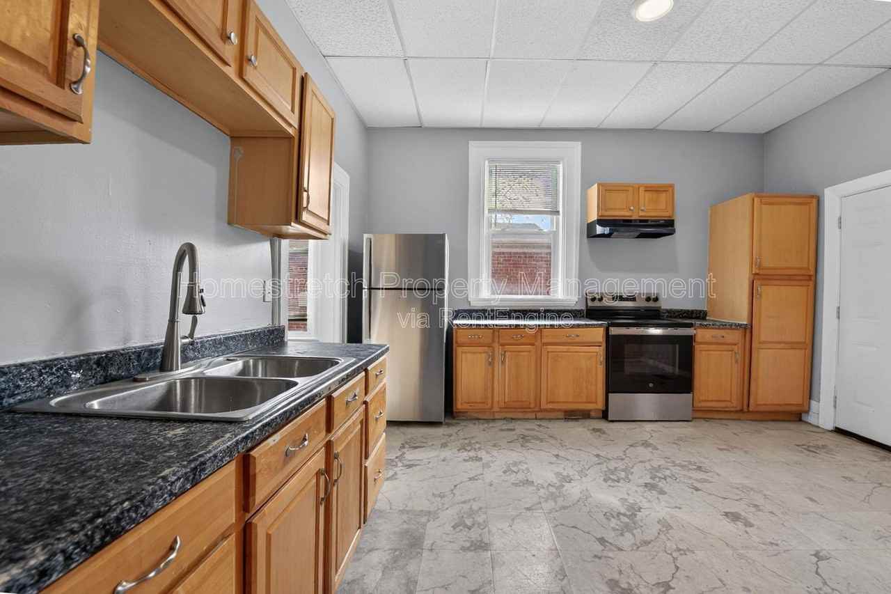 3741 Minnesota Ave - Photo 3 of 25