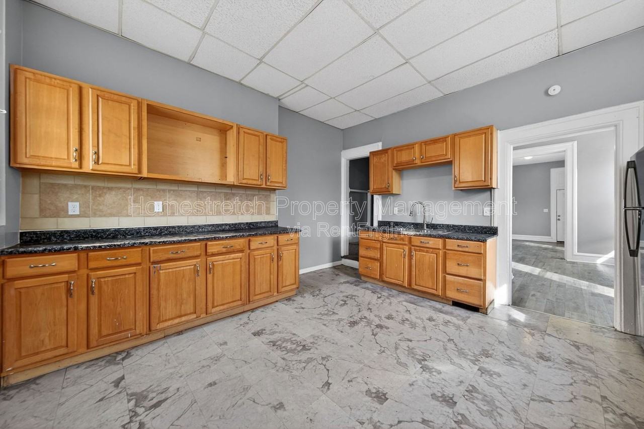 3741 Minnesota Ave - Photo 5 of 25