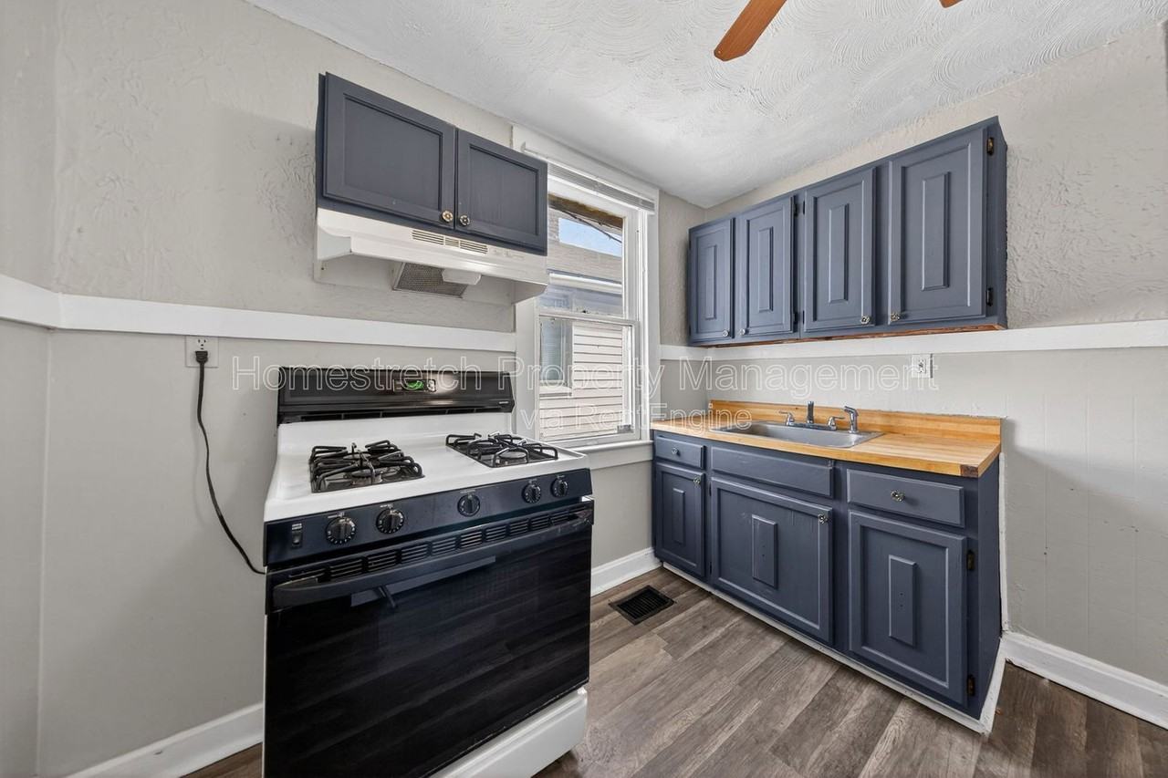 5635 Hodiamont Ave - Photo 7 of 18