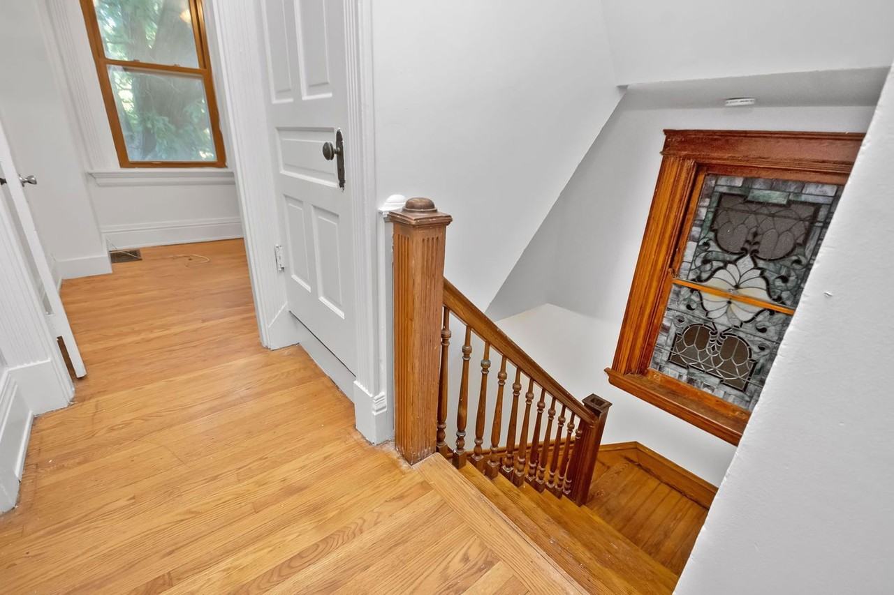 3206 Bishop St - Photo 6 of 31