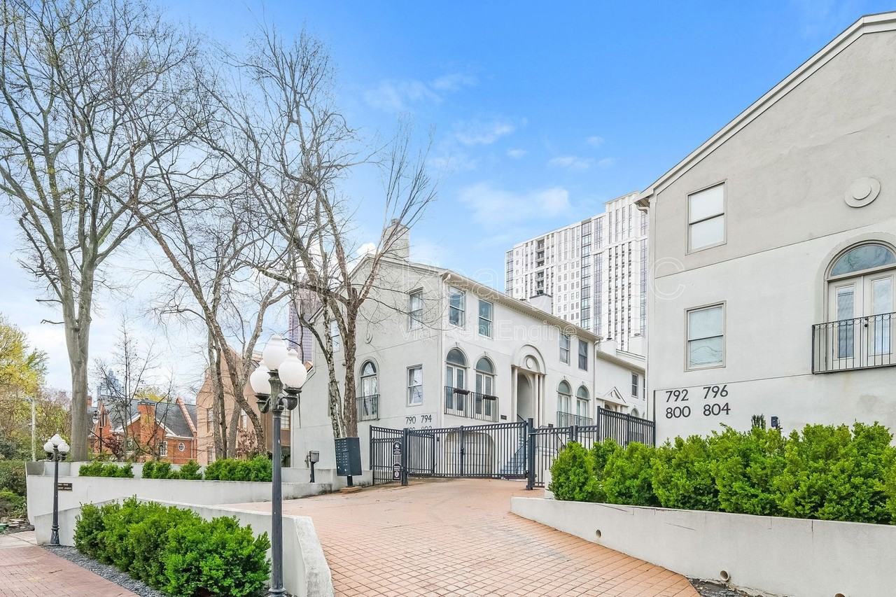 794 Piedmont Ave Ne #A - Photo 3 of 15