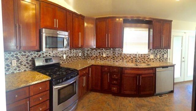 6039 Colt Ridge Trl Se - Photo 4 of 32