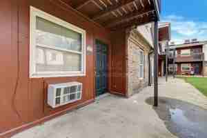 featured image of 319 Poplar Level Ct #319