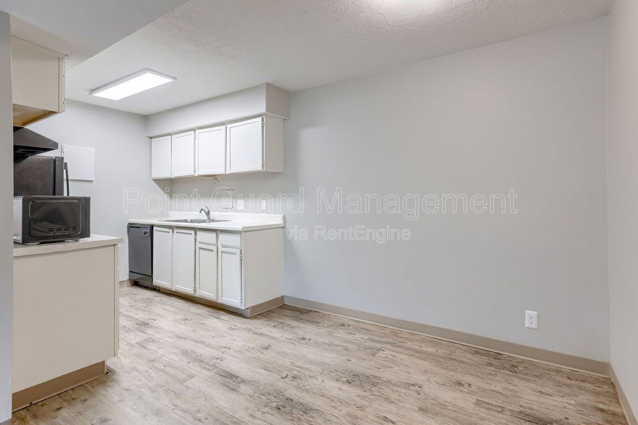 1403 Buck Dr #99 - Photo 6 of 27