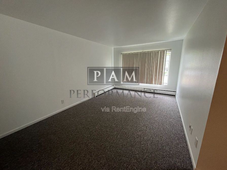 2859 S 6th St #7 - Photo 2 of 9