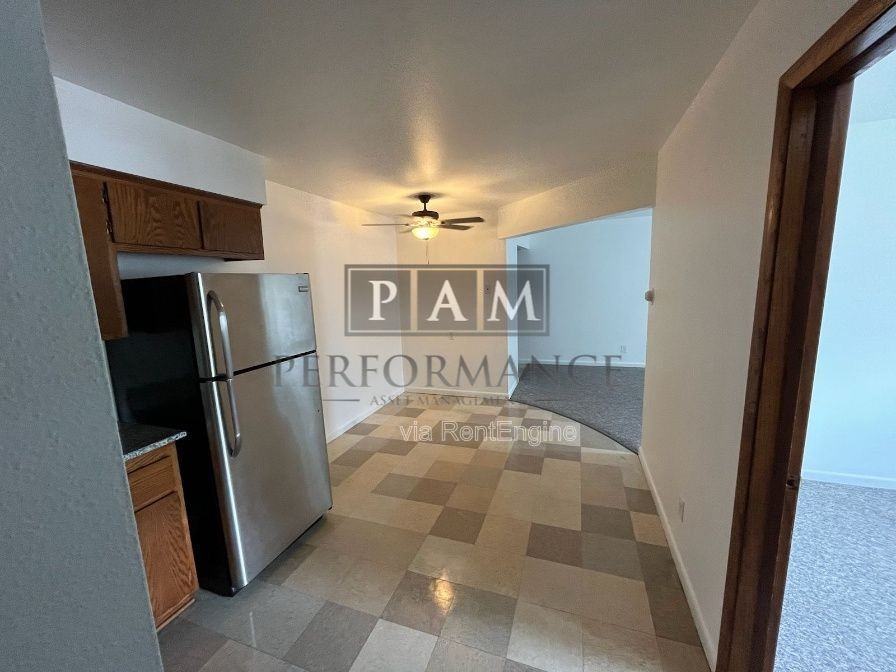 2859 S 6th St #7 - Photo 4 of 9