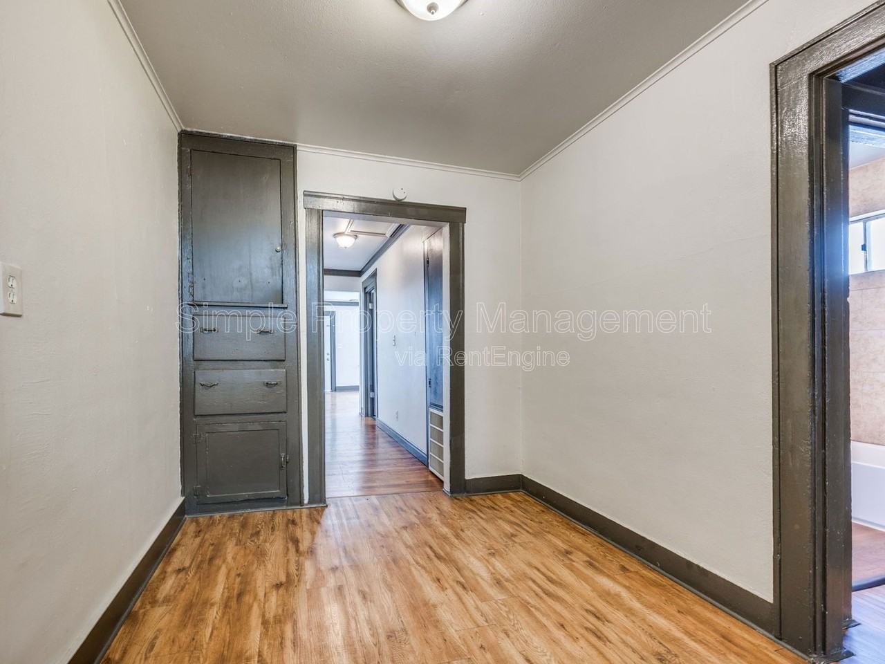 2357 W Park Pl - Photo 5 of 18