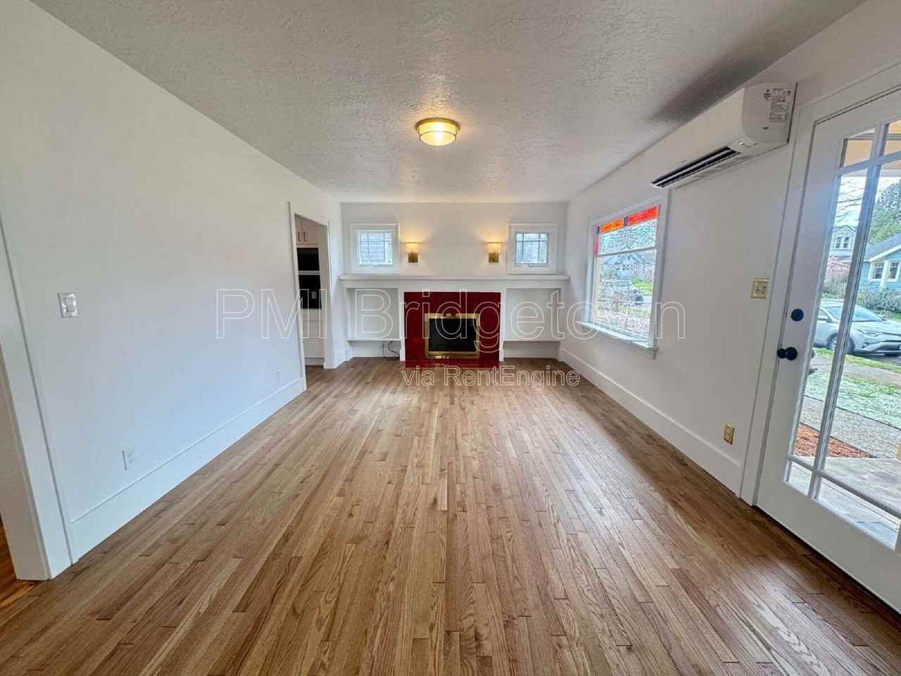 7300 N Mobile Ave - Photo 3 of 30