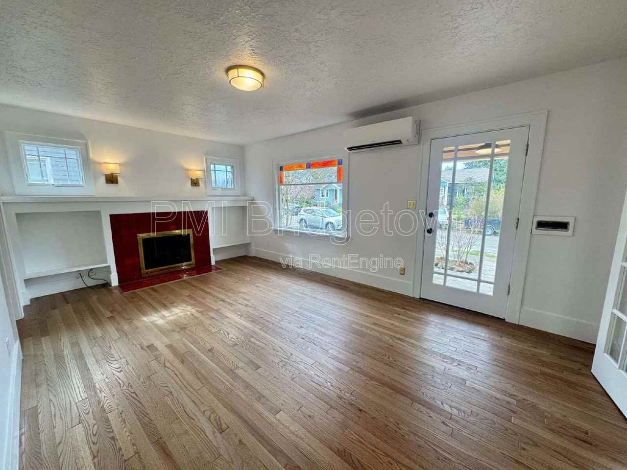 7300 N Mobile Ave - Photo 4 of 30