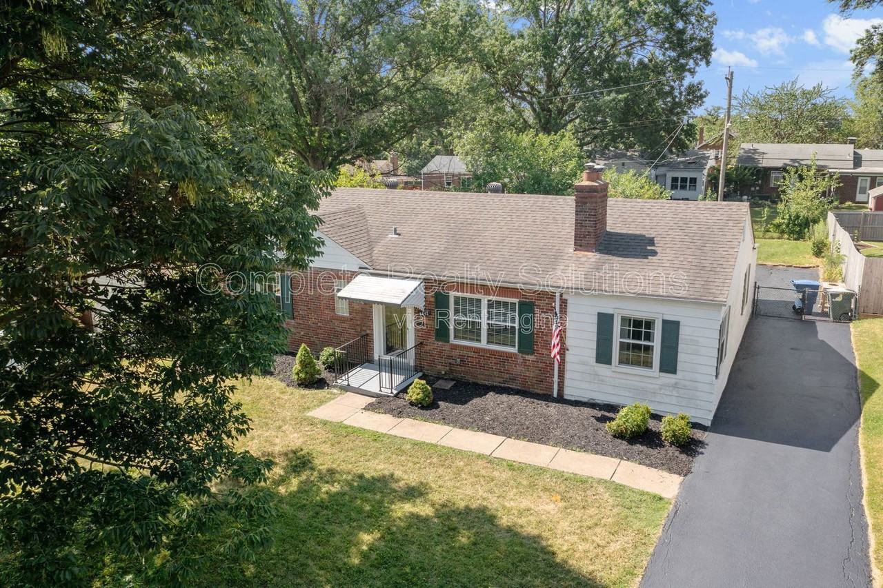 5442 Bancroft Ave - Photo 2 of 18