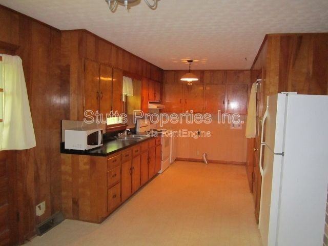 550 County Road 124 - Photo 2 of 15