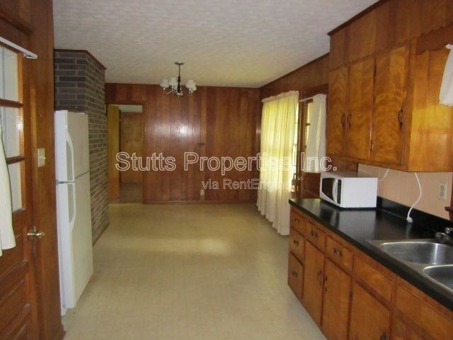 550 County Road 124 - Photo 3 of 15