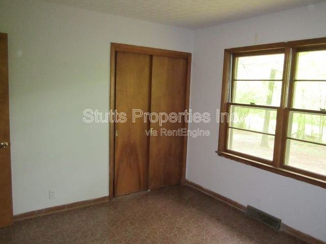 550 County Road 124 - Photo 4 of 15