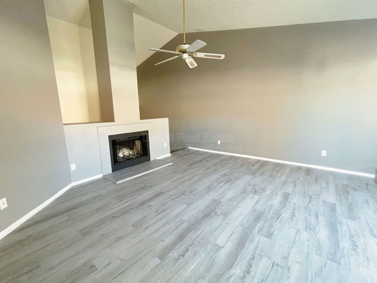 2875 W Highland St #1136 - Photo 4 of 25