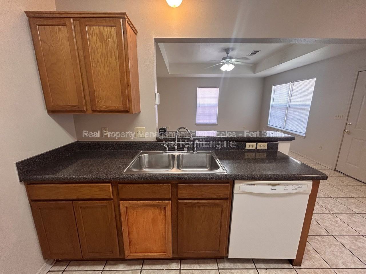 1857 Brazil Ave - Photo 6 of 14