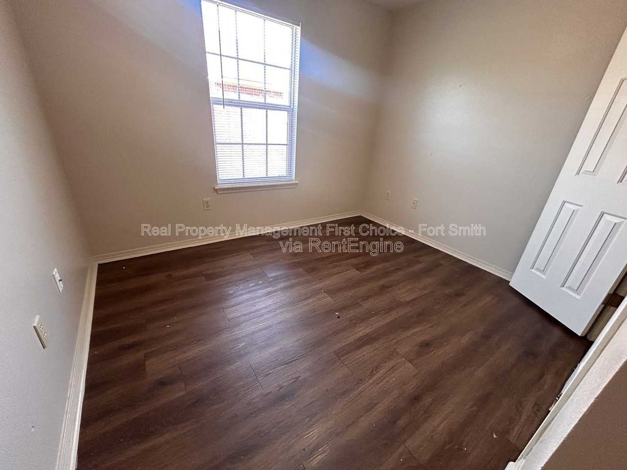 1857 Brazil Ave - Photo 7 of 14