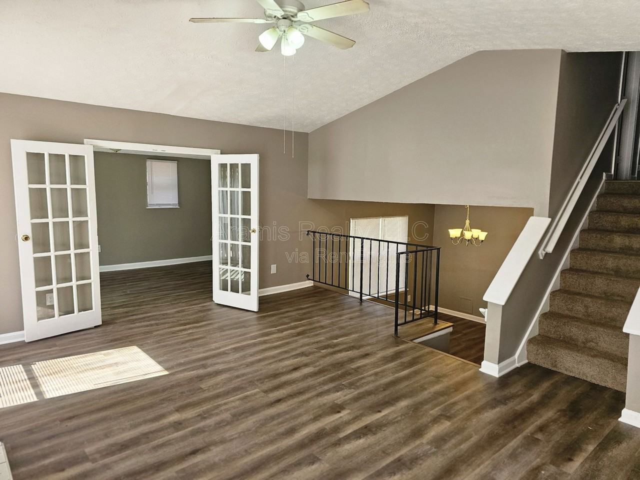 4663 Forest Trl - Photo 3 of 21