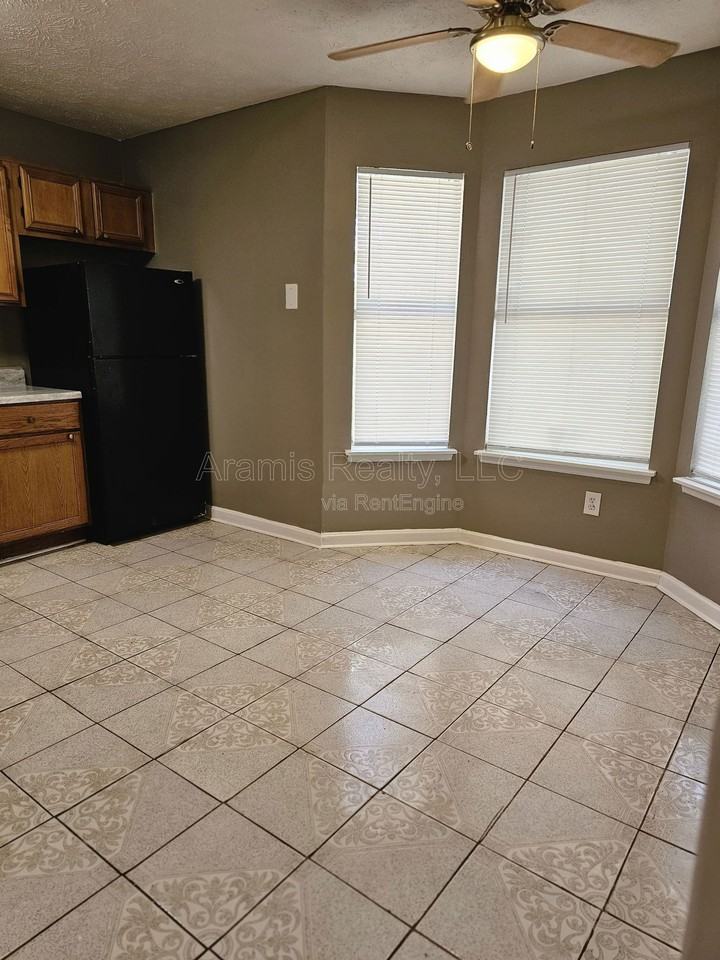 4663 Forest Trl - Photo 7 of 21