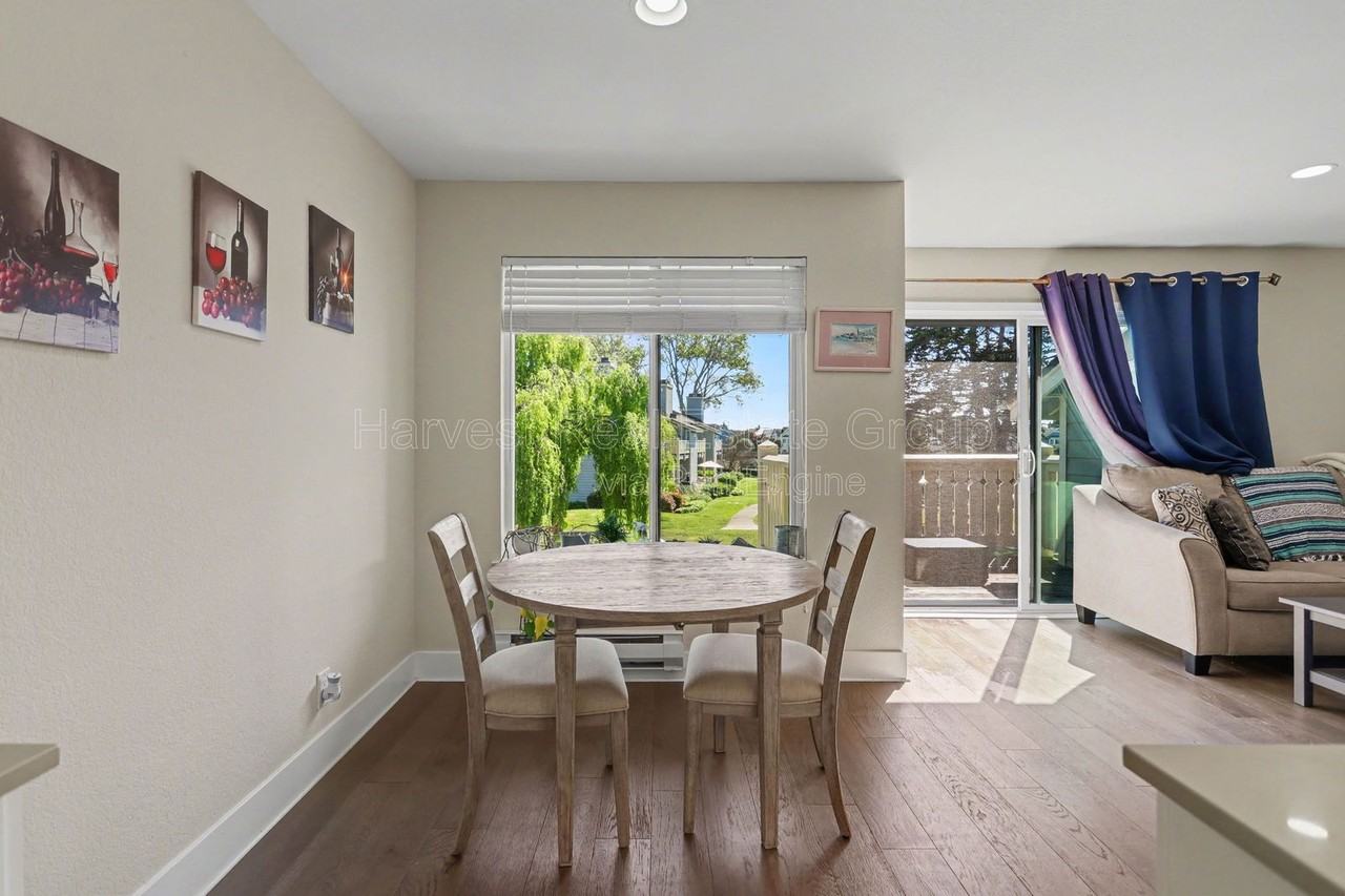 152 Lakeshore Ct #1 - Photo 7 of 17