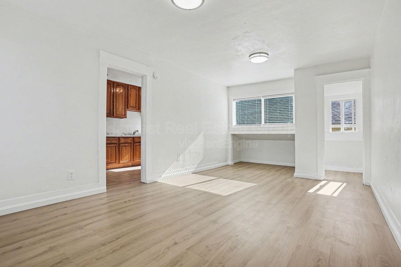 3953 Angelo Ave - Photo 5 of 12