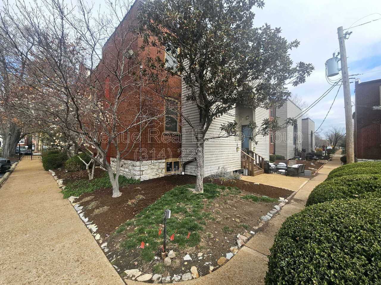 4322 Maryland Ave - Photo 2 of 26