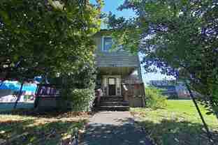 1363 Nw Monroe Ave #3 - Photo 1 of 1